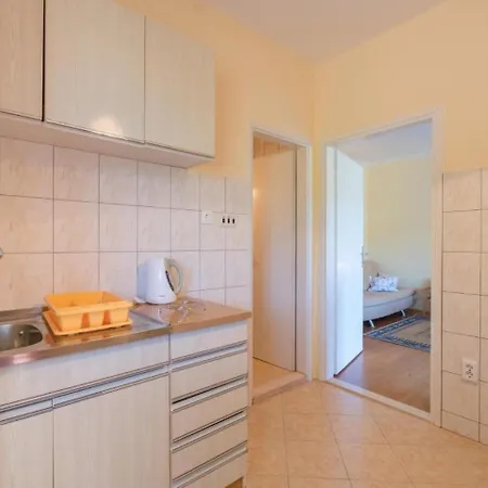 Saulan - One Bedroom With Balcony And Garden View Lejlighed